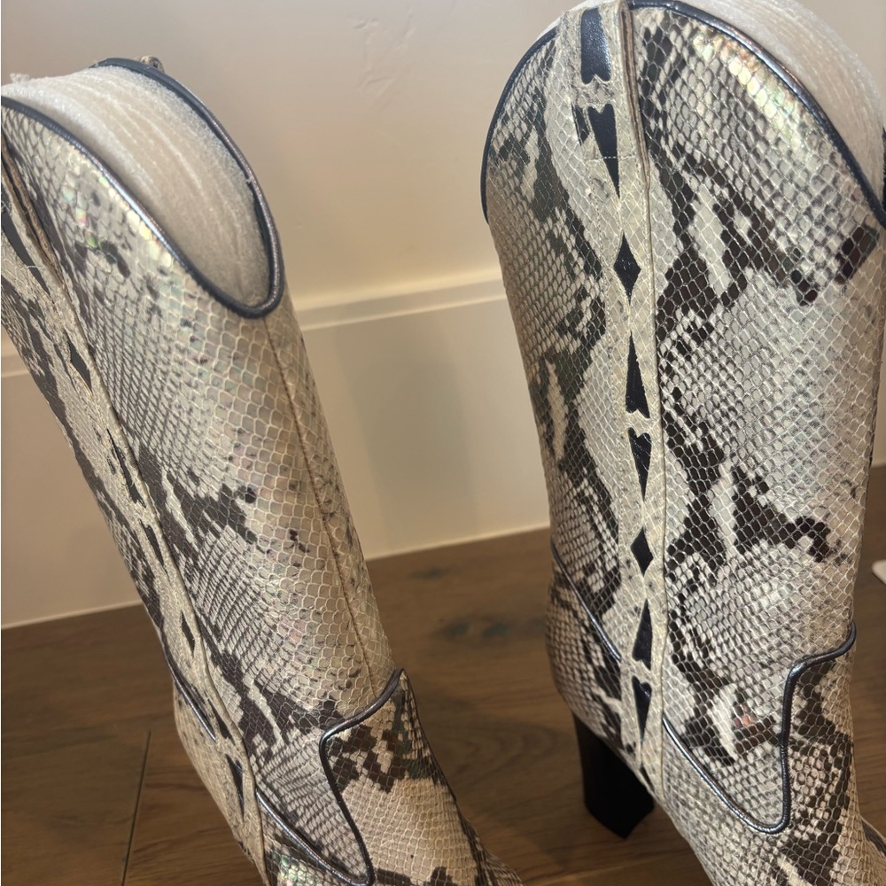 Nike Lab G Series Iridescent Python Boots - Picture 3 of 12